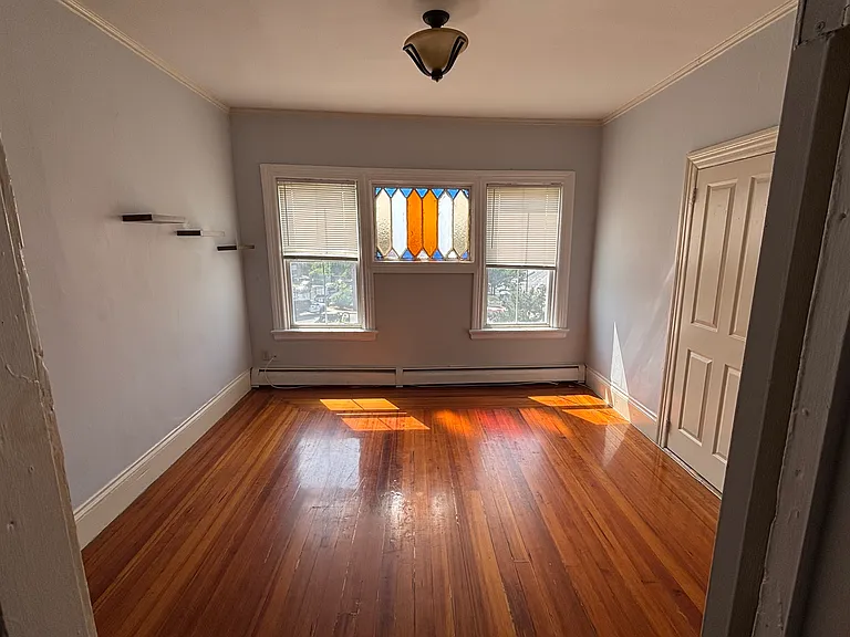 1634 Westminster St #8 — Photo 14