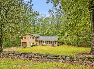 1001 Burton Rd, Tallassee, AL 36078