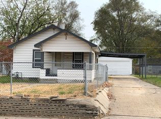 505 N 40th St, Council Bluffs, IA 51501