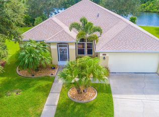 1568 Sun Gazer Dr, Rockledge, FL 32955