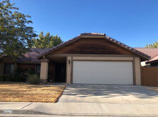 424 Mount Rainier Pl, Ridgecrest, CA 93555