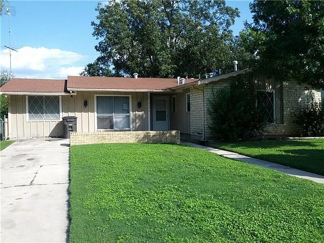 1st image of 8026 Briargate Dr