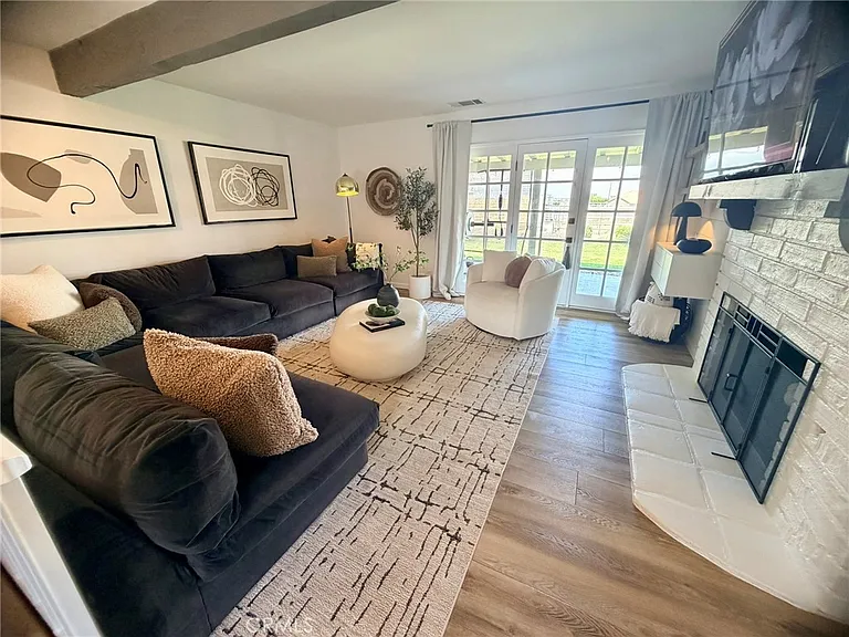 19230 Pinto Way — Photo 14