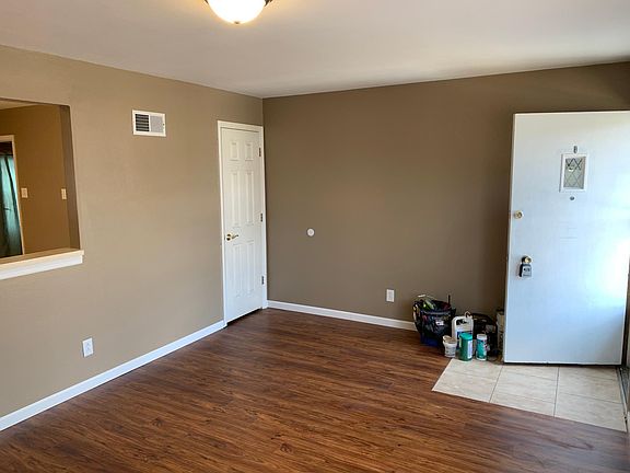 4th image of 10211 Jeffleigh Ln