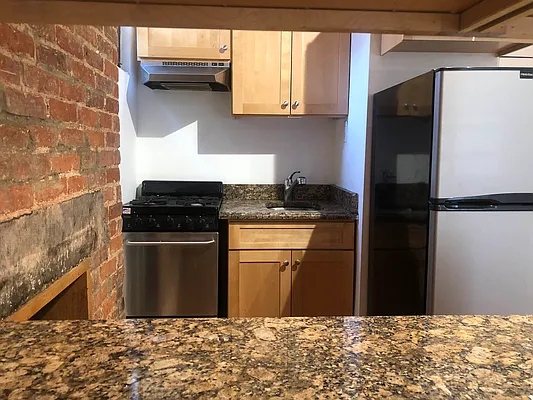 Rented by Urban Real Estate Property Group Inc | media 11