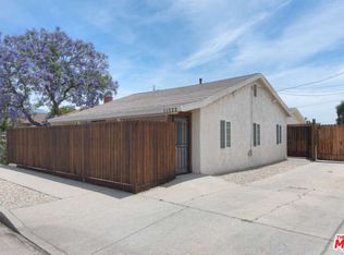 11022 Penrose St, Sun Valley, CA 91352