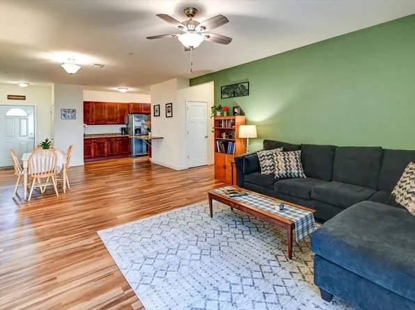 4136 Bruns Ave, Madison, WI 53714