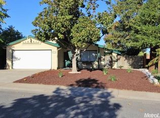 5460 Earnell St, Carmichael, CA 95608