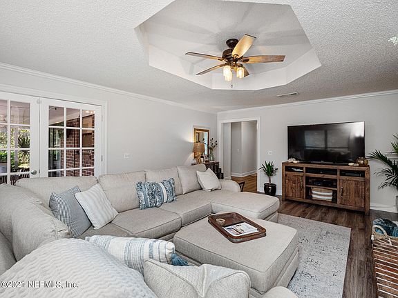 2nd image of 2223 Hunterwood Ct