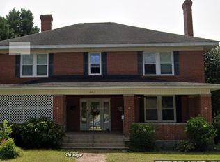 207 W Main St, Ninety Six, SC 29666
