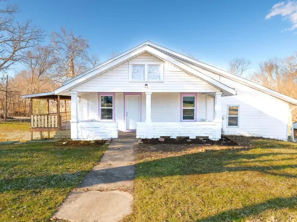 715 25th St, Bedford, IN 47421