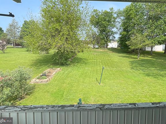 3rd image of 5953 Gospel St