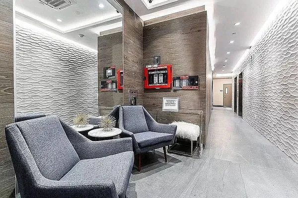 Rented by REAL New York | media 19