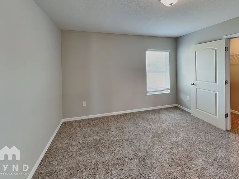 320 Daffodil Ln — Photo 18