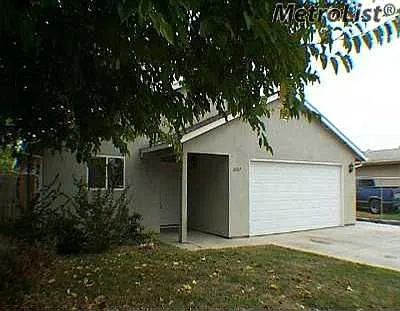 2882 Maple Ave photo 1