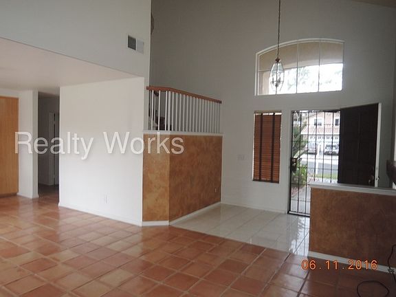 3rd image of 31875 Corte Sagunto
