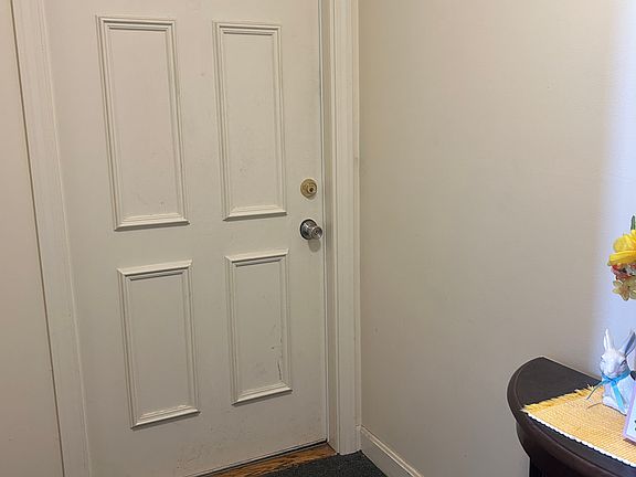 2nd image of 2916 Pawtucket Ave APT A