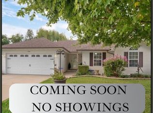 2702 E Lee Street, Republic, MO 65738