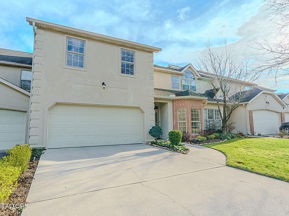 3rd image of 638 Chapel Point Ln