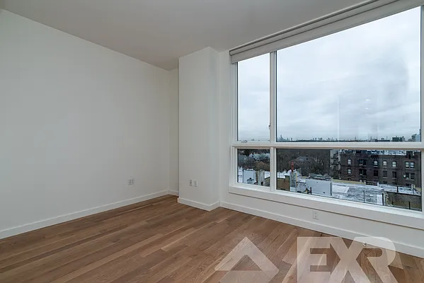 Rented by EXR | media 3