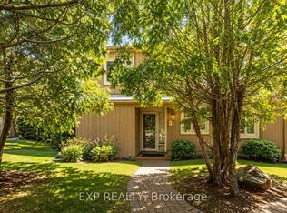 576 Oxbow Cres #16, Collingwood, ON L9Y 5B4