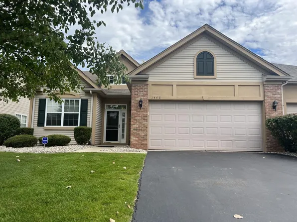 1445 Schaller Ln, Dyer, IN 46311