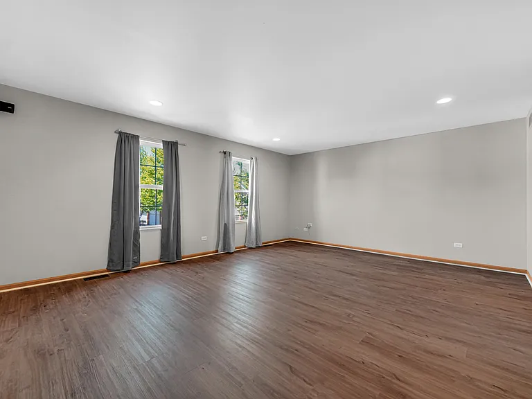 5005 Corning Ct — Photo 16