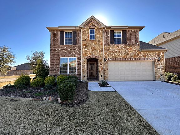 2nd image of 1401 Mesa Crest Dr