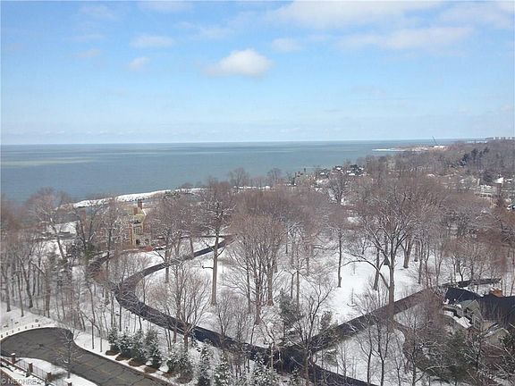 3rd image of 1 Lake Shore Blvd Suite 1501