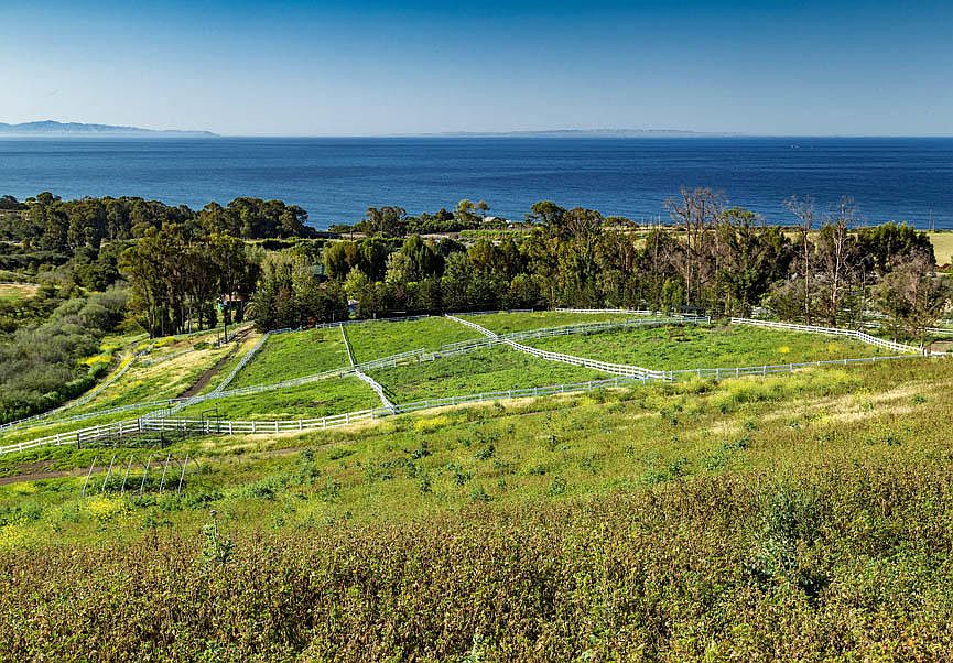 10920 Calle Real, Goleta, CA 93117 Zillow