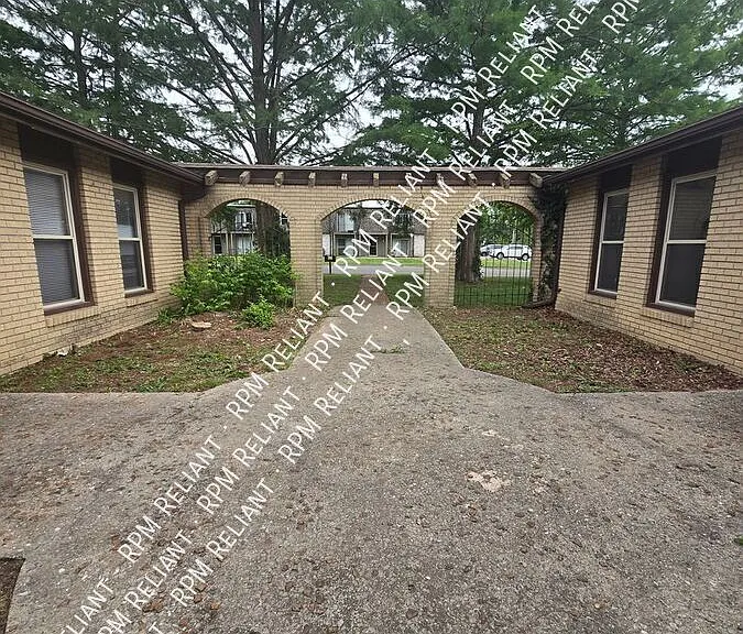 109 Sieville Ave #101 — Photo 2