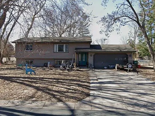 9992 Balsam Ln N, Maple Grove, MN 55369