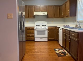 336 Crescent Ave, Valley Park, MO