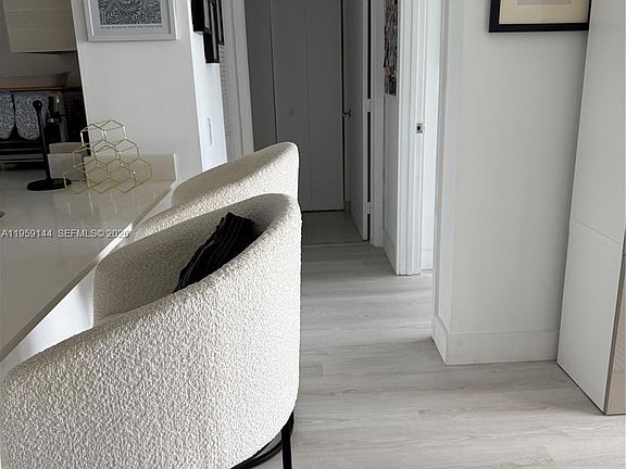 3rd image of 4250 Biscayne Blvd APT 1618
