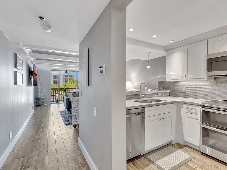 2707 N Ocean Blvd #306D — Photo 22