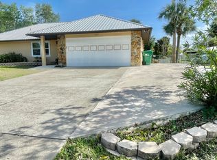 757 Beard Ave, Sebastian, FL 32958
