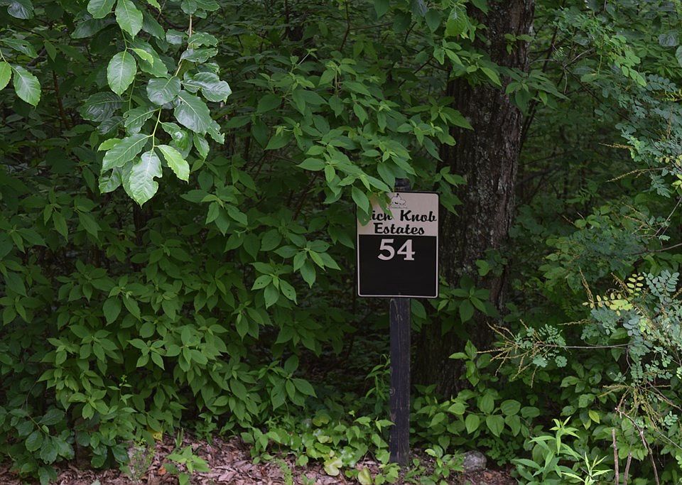 2nd image of Zurich Rd