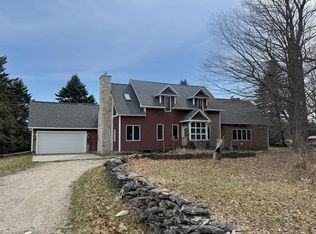987 Town Line Rd, Washington Island, WI 54246