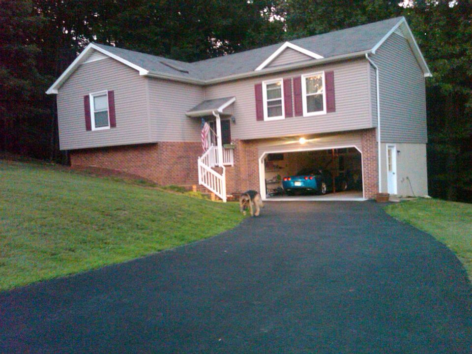 1st image of 2 Cove Ct