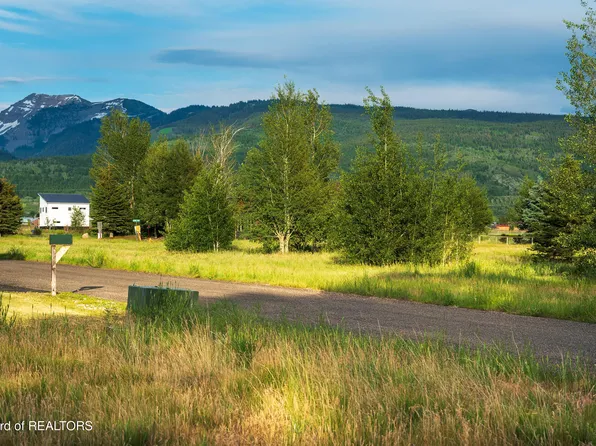 1144 Canoe Loop, Victor, ID 83455