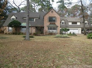 1701 Walnut Ln, Humble, TX 77339