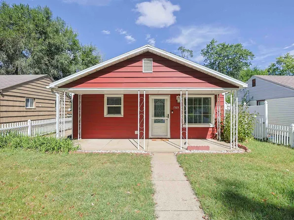 1523 E Fox St, South Bend, IN 46613