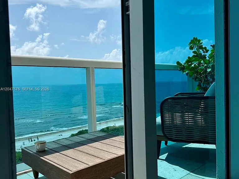 9201 Collins Ave #826 — Photo 8