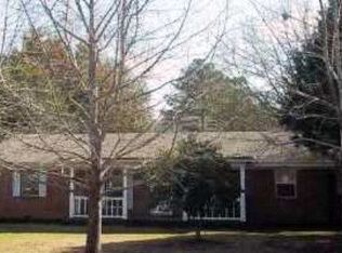 22606 Circle Dr, Robertsdale, AL 36567