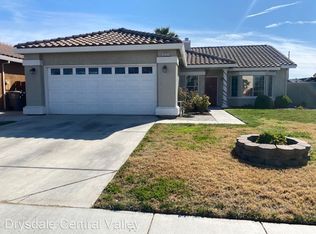 2711 Wood Duck Dr, Los Banos, CA 93635
