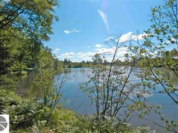 Waterfront West Branch Mi Waterfront Homes For Sale 25 Homes Zillow