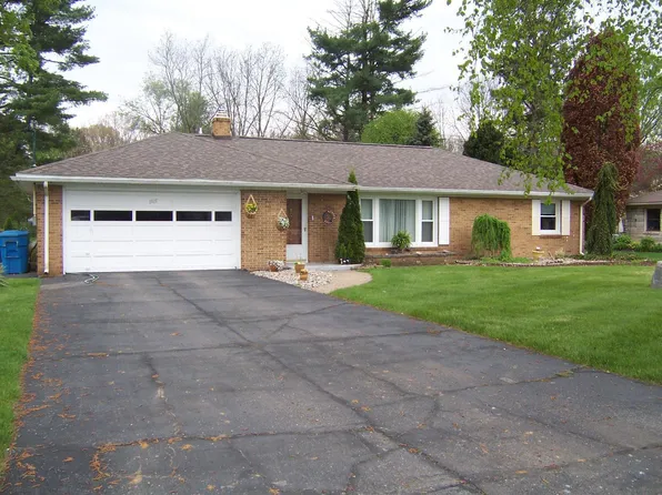 1617 Cascade Ct, Jackson, MI 49203