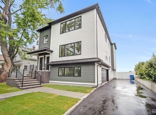 105 Feronia Way, Rutherford, NJ 07070