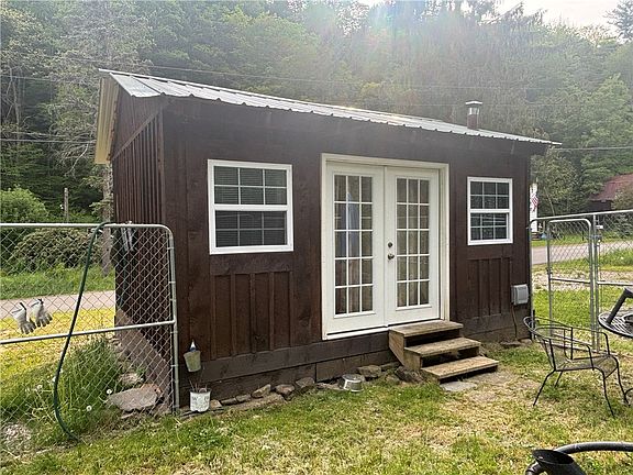 3rd image of 3864 Swain Hill Rd Lot 9