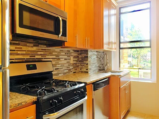 Rented by Matthew Gros-Werter, LREB  | media 5